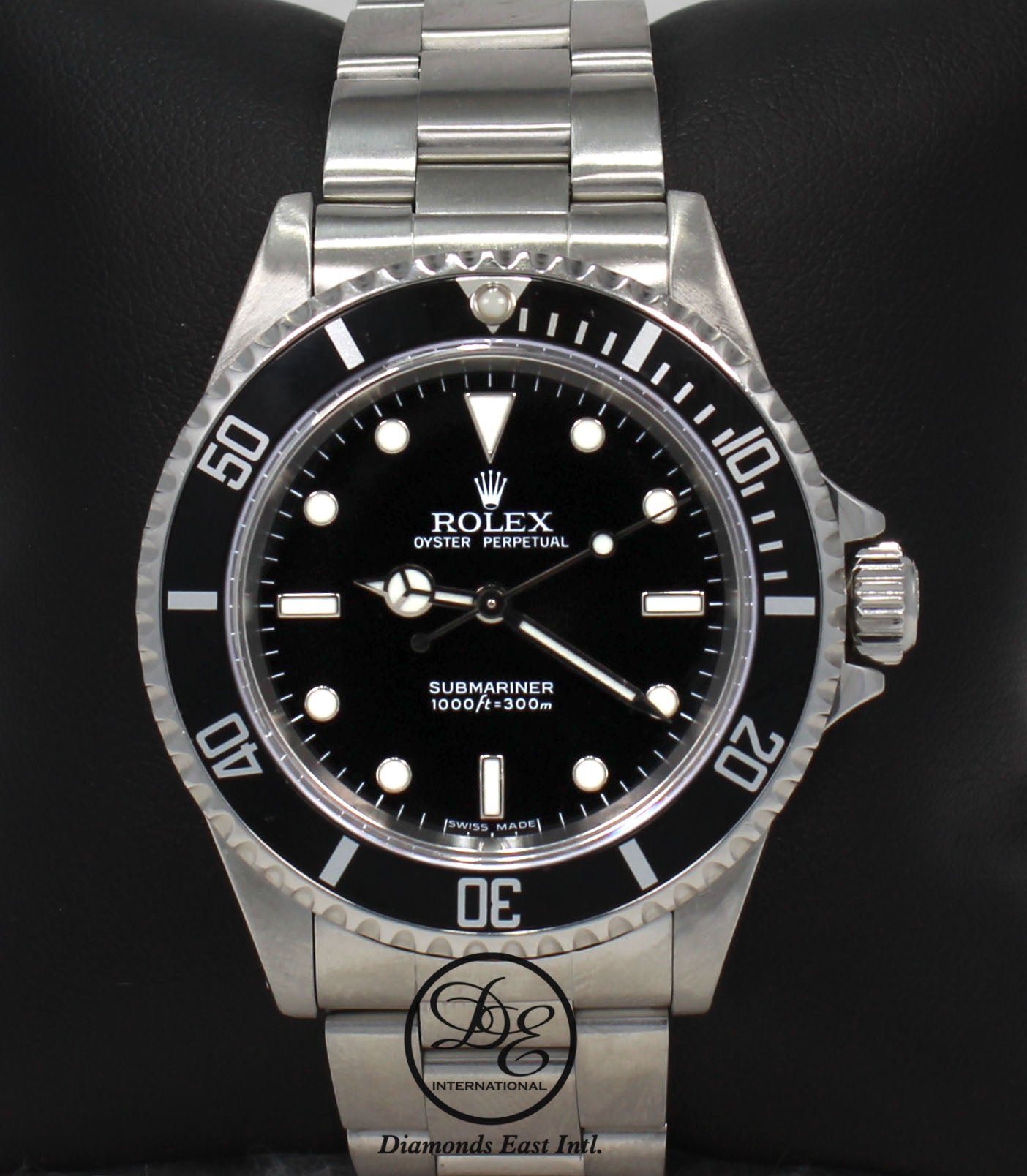 ROLEX Submariner 14060 Oyster Stainless Steel Black Dial Watch