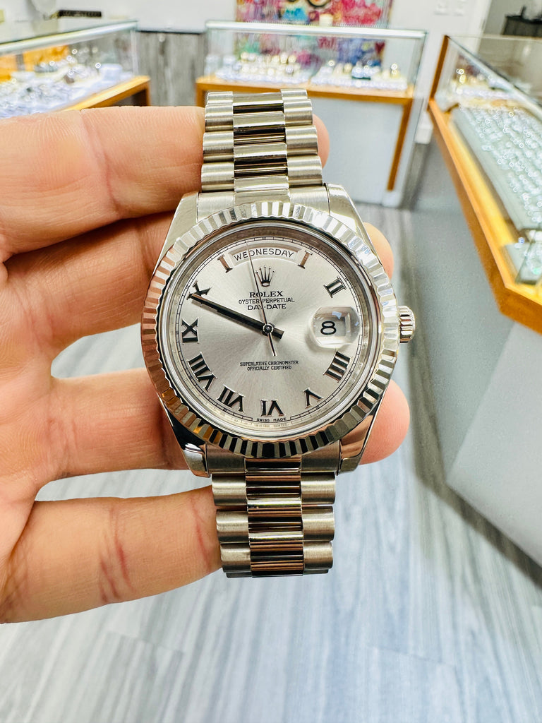 White Gold Daydate 41mm Rolex Day Date 18348 Diamond Bezel