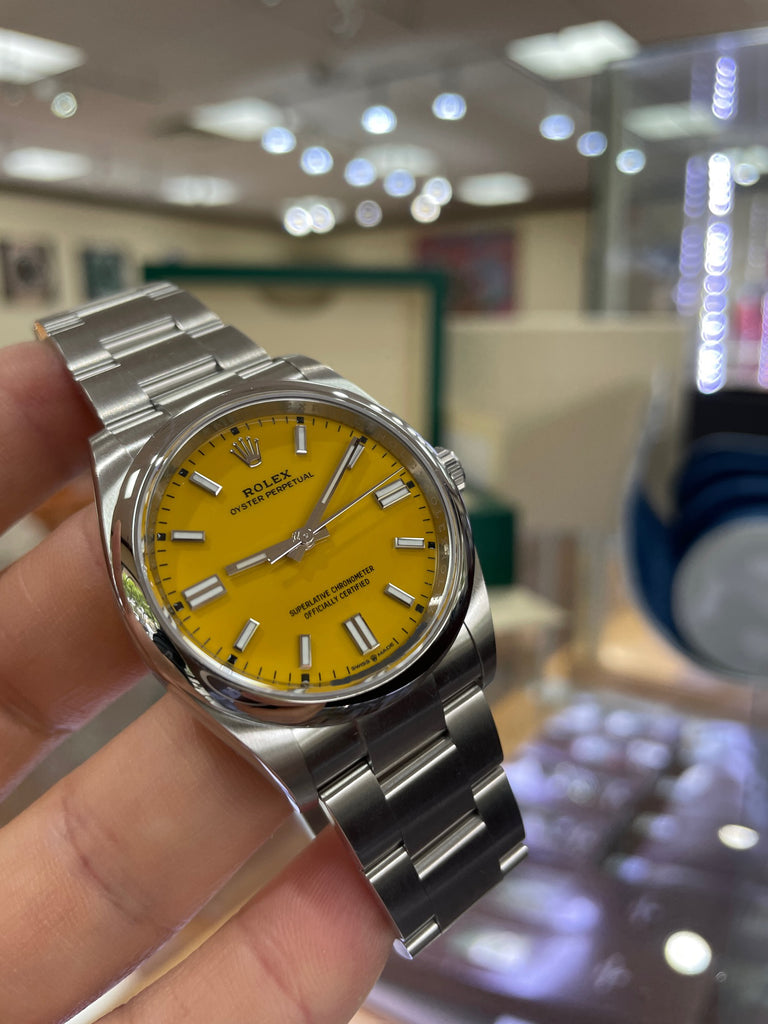 126000 yellow Clearance